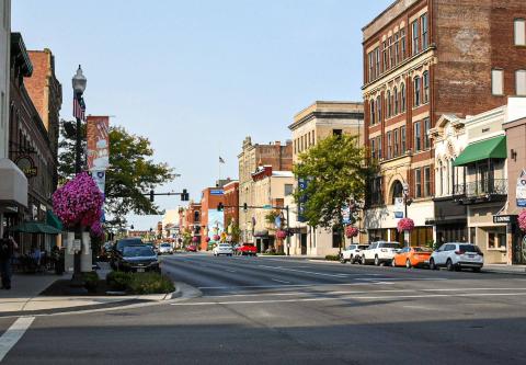 Homelessness is increasing in Findlay. So, it's teaching its downtown businesses to coexist.