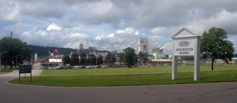  The Washington Works plant sits in Parkersburg, WV in 2014. The plant was the center of a lawsuit alleging the company knowingly contaminated the Ohio River with forever chemicals.