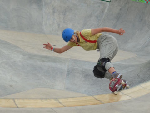  Mandy Shunnarah traveled across the Midwest, documenting its skateparks and the Midwesterners who shred them. 