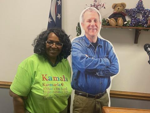 Venita Shoulders stands with a life-size cutout of U.S. Senator Sherrod Brown in Mansfield, OH.